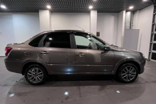LADA GRANTA