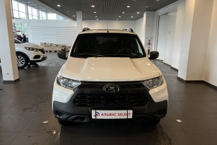 LADA NIVA TRAVEL
