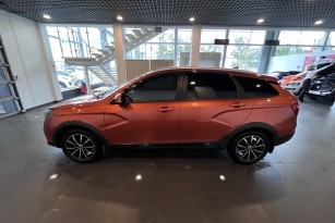 LADA VESTA