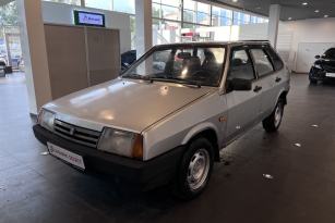 LADA 2109