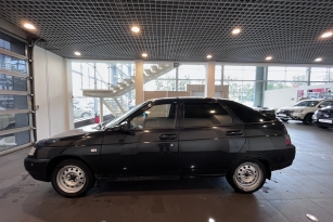 LADA 2112