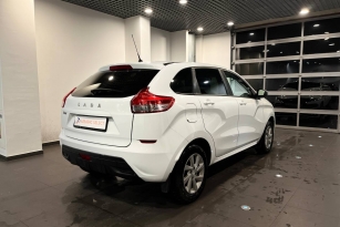 LADA XRAY