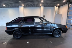 LADA 2114
