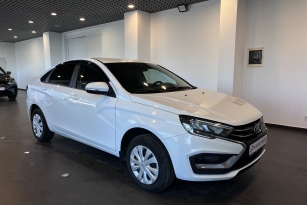 LADA VESTA