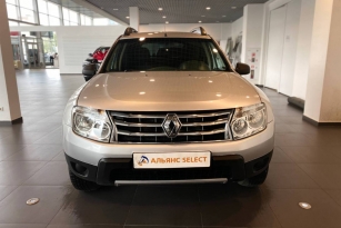 RENAULT DUSTER