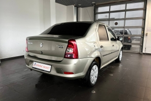 RENAULT LOGAN