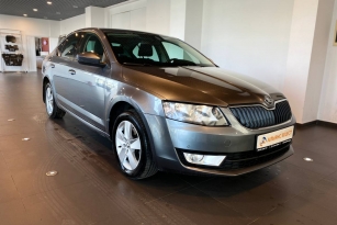 SKODA OKTAVIA