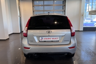 LADA KALINA