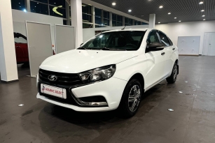 LADA VESTA
