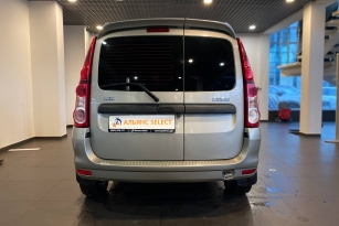 LADA LARGUS