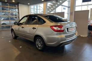 LADA GRANTA