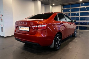 LADA VESTA