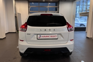 LADA XRAY