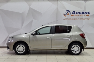 RENAULT SANDERO
