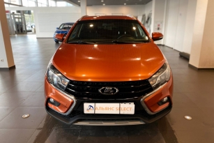 LADA VESTA