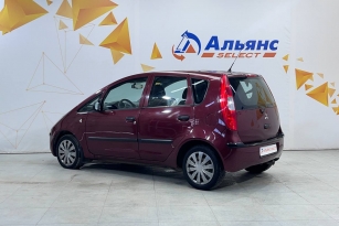 MITSUBISHI COLT