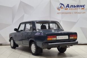 LADA 2107