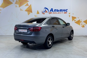 LADA VESTA