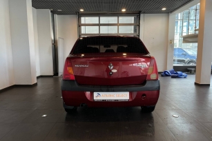 RENAULT LOGAN