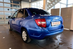 LADA GRANTA