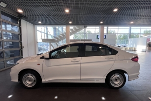 HONDA GRACE