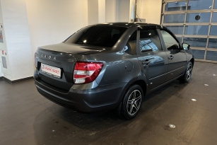 LADA GRANTA