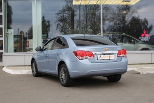 CHEVROLET CRUZE