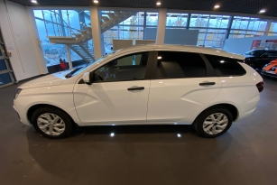 LADA VESTA