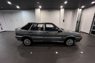 LADA 2114
