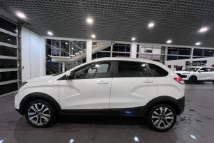 LADA XRAY