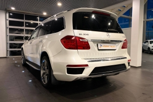 MERCEDES-BENZ GL350