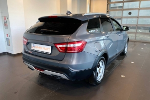 LADA VESTA