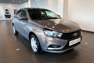 LADA VESTA
