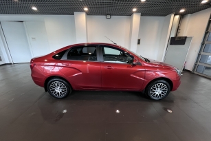 LADA VESTA