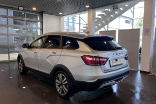 LADA VESTA
