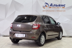 RENAULT SANDERO