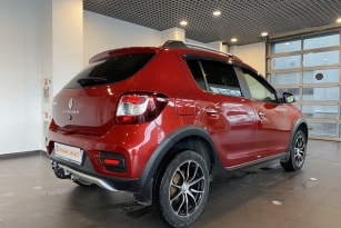 RENAULT SANDERO STEPWAY