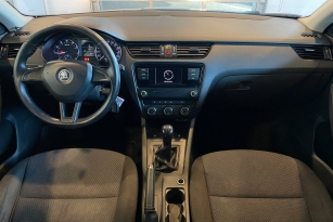 SKODA OKTAVIA