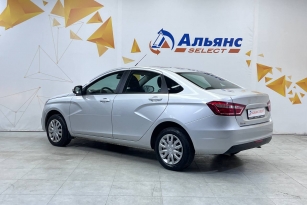 LADA VESTA