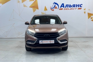 LADA XRAY