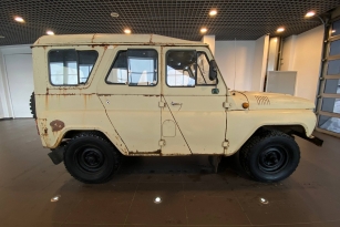 UAZ 3151