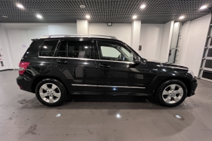 MERCEDES-BENZ GLK