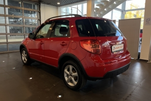 SUZUKI SX4