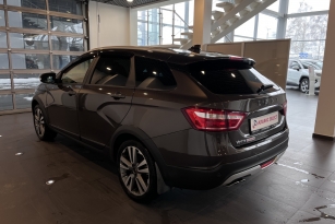 LADA VESTA