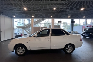LADA PRIORA