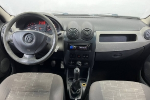 RENAULT LOGAN