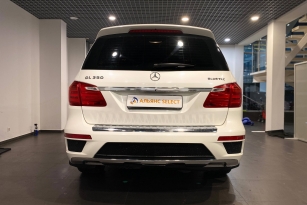 MERCEDES-BENZ GL350