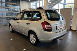 LADA KALINA