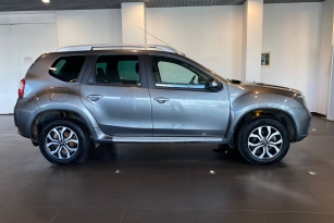 NISSAN TERRANO