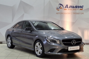 MERCEDES-BENZ CLA